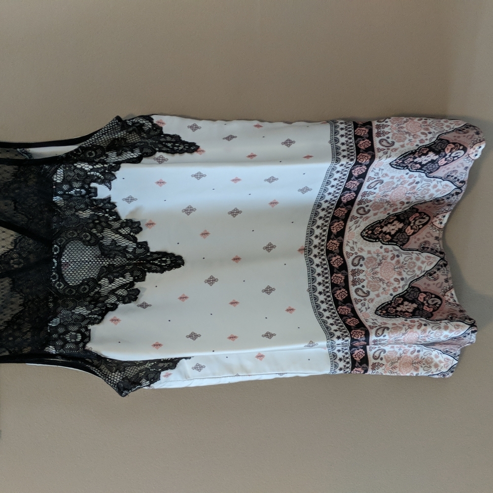 $3 with any bundle Maurices Lacey tank - Picture 4 of 12